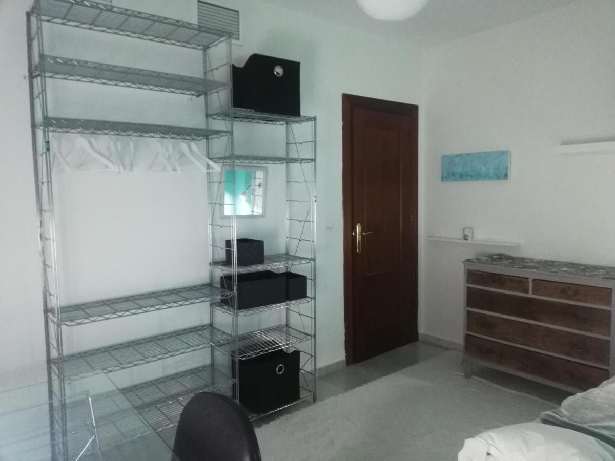 Comfortable Single Bluing Room B&B Гранада Екстер'єр фото